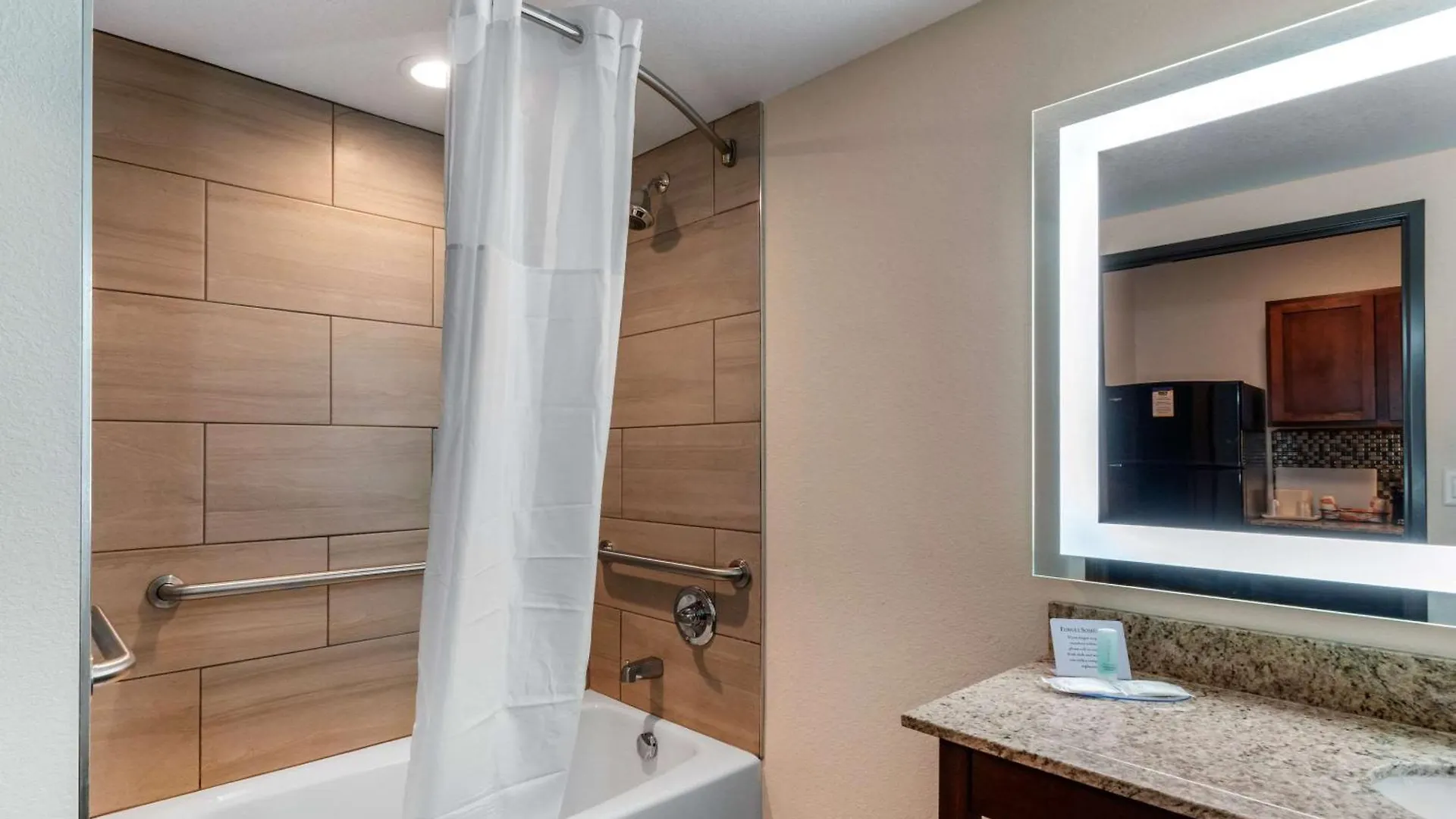 Mainstay Suites Denver International Airport